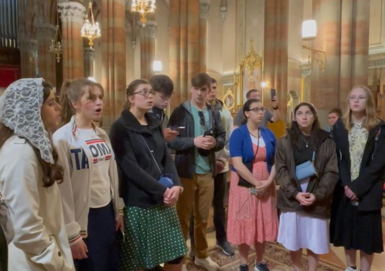 ICA Student Choir Sings Beautifully in Rome